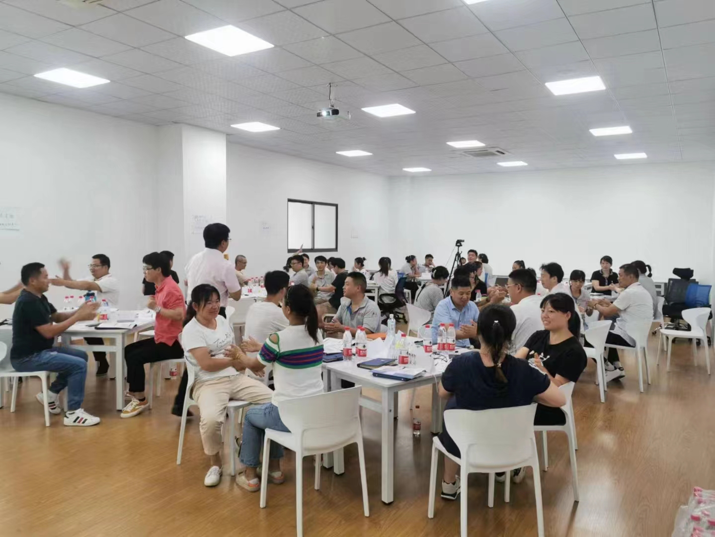 愛卓智能科技（常州）有限公司提供的《全員質(zhì)量意識提升訓練》-2.jpg